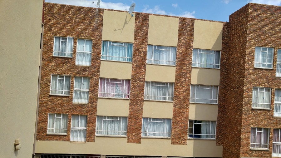 2 Bedroom Property for Sale in Potchefstroom North West